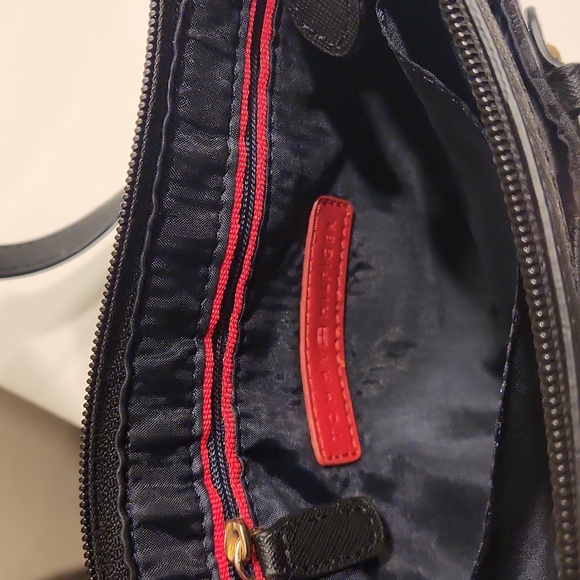 Tommy Hilfiger Small Black Purse/Crossbody - Picture 13 of 15